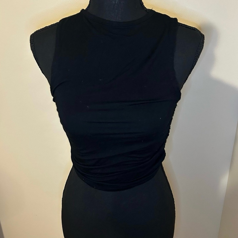 PrettyLittleThing Black Fitted Tank Top